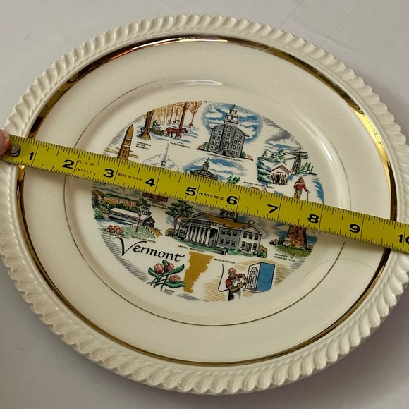 Vintage Vermont State Souvenir Plate - 10.5” Collectible with Iconic Landmarks - Picture 9 of 16